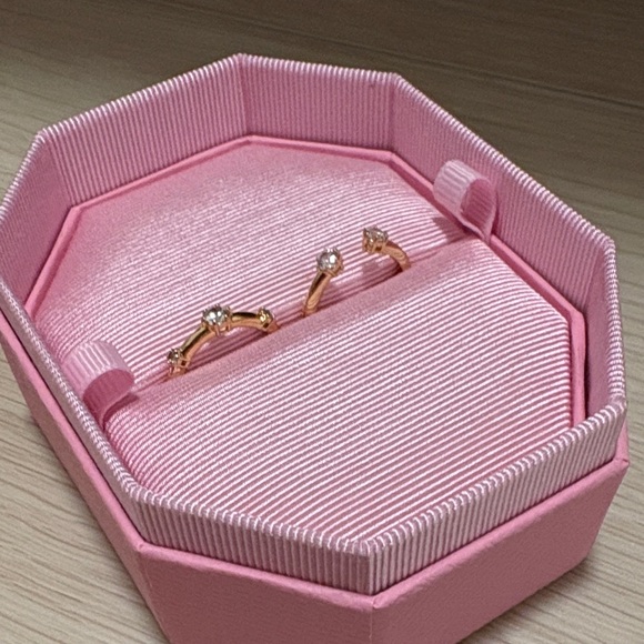 Swarovski Constella Rings - Picture 3 of 4